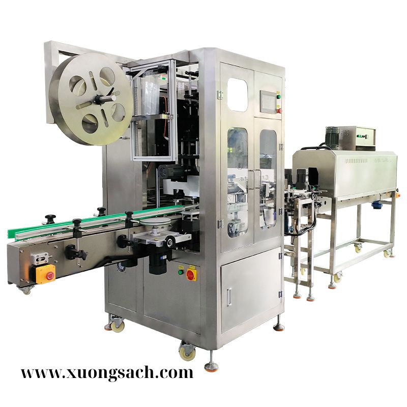 Máy cắt phóng màng co thân chai tự động