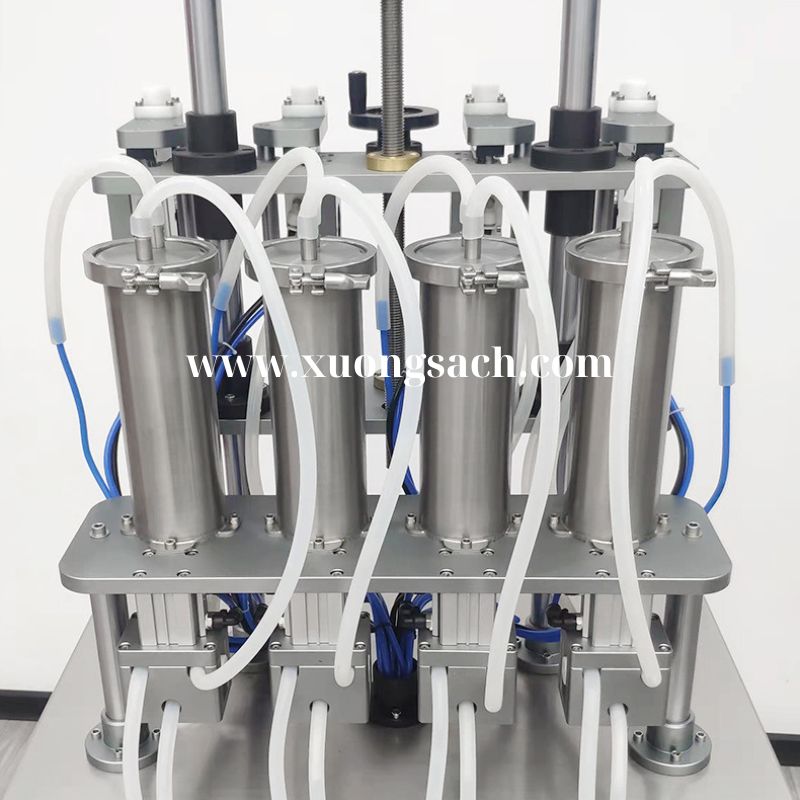 Máy chiết rót 4 vòi bán tự động