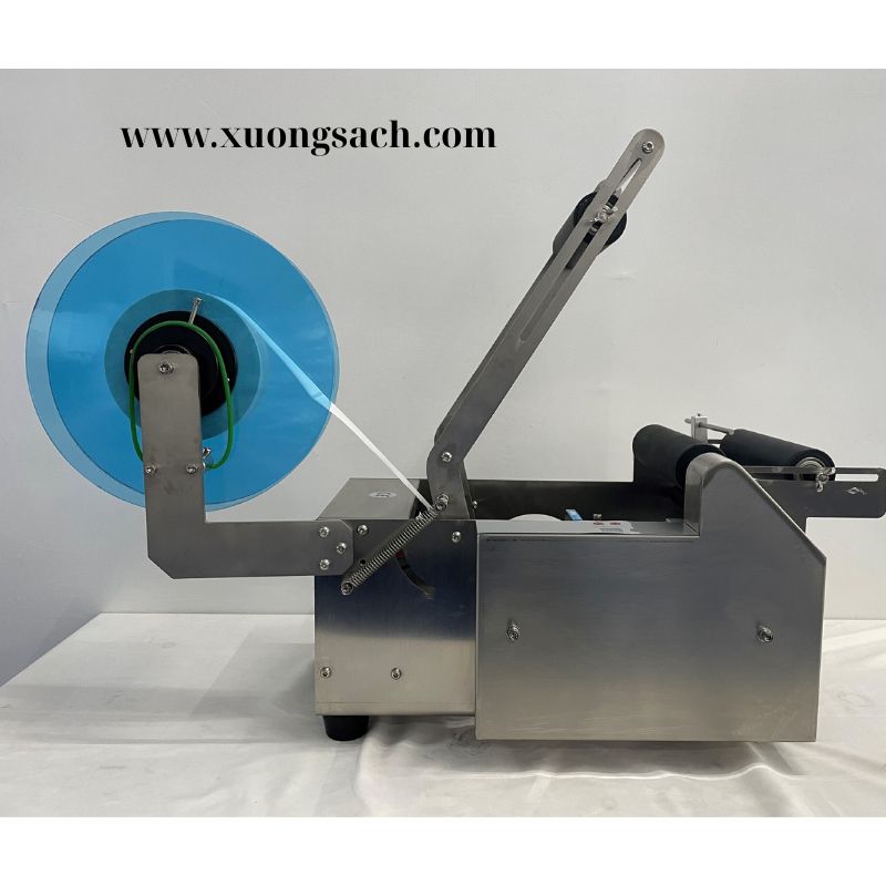 Máy dán nhãn decal chai tròn bán tự động